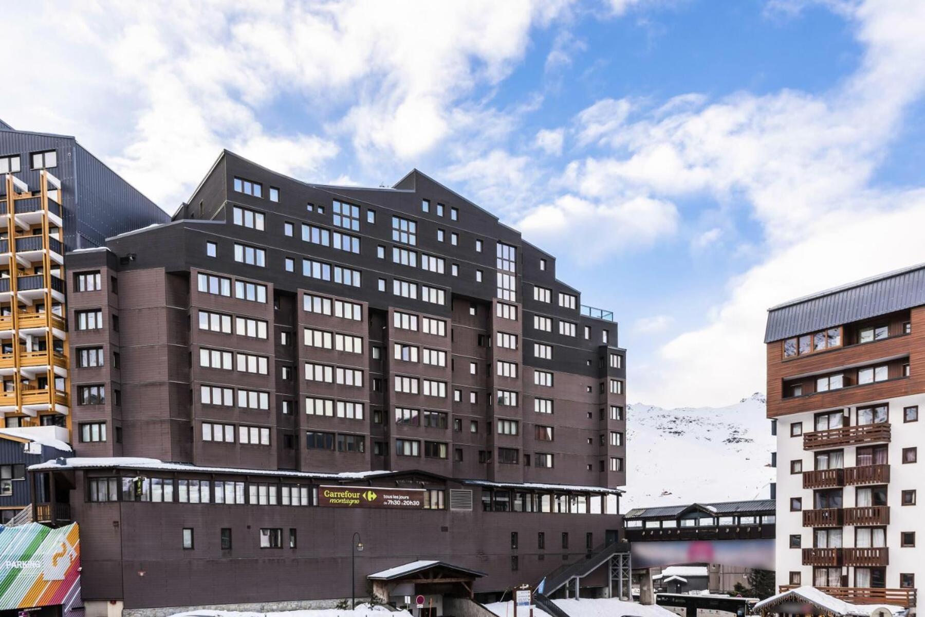 Apartment Arcelle - Location: En Plein Centre De La Station Mae-9104